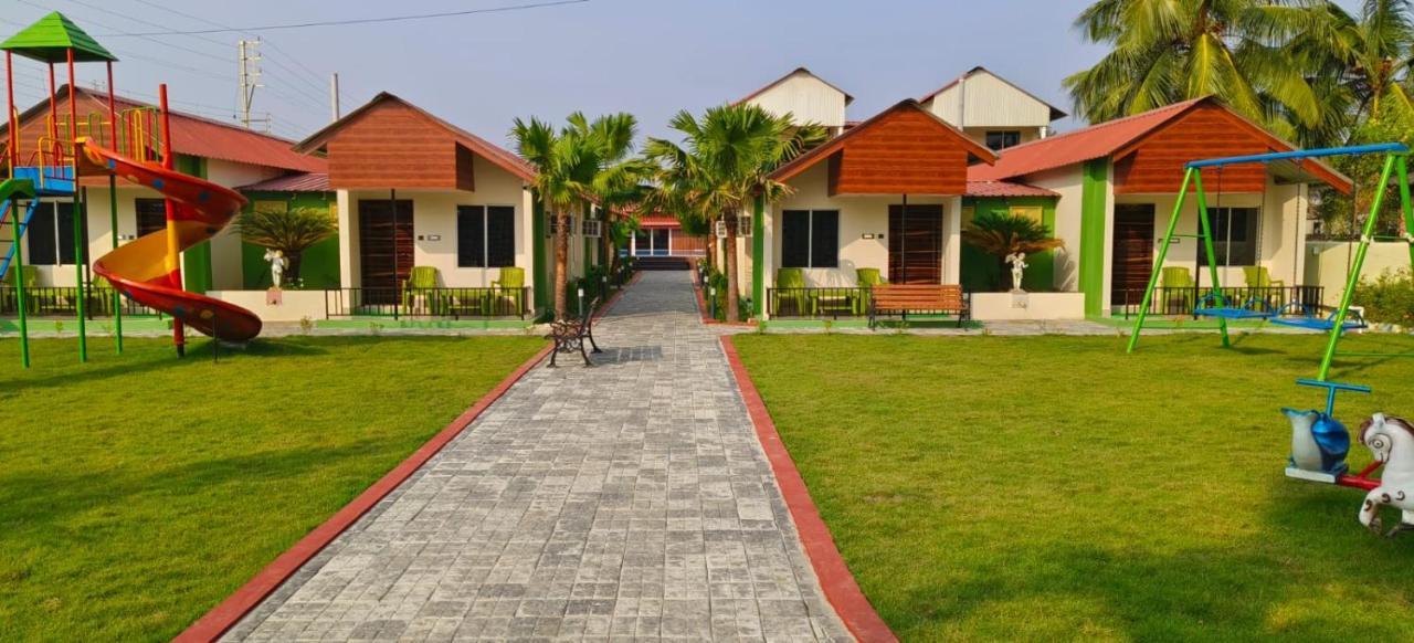 New Mouchak Hotel & Resorts Tajpur Екстериор снимка