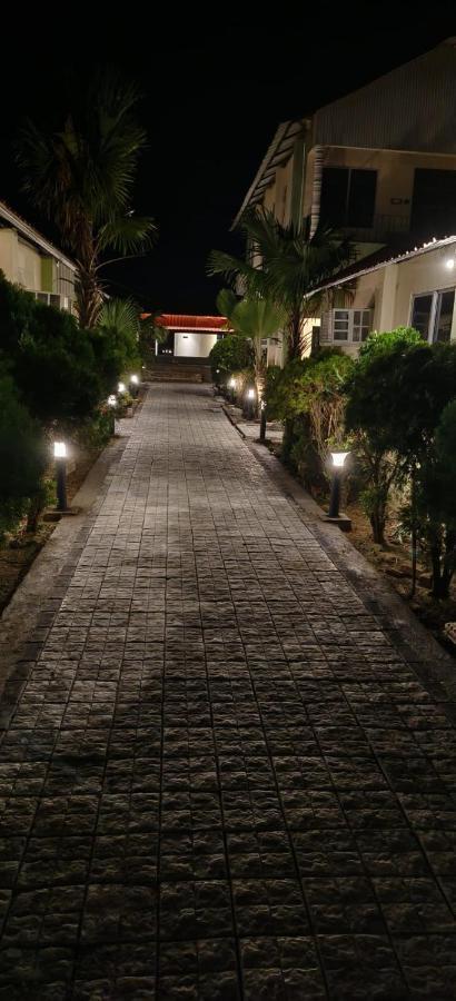 New Mouchak Hotel & Resorts Tajpur Екстериор снимка